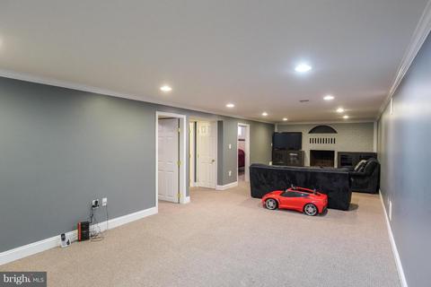 6918 Elbrook Rd, Lanham, MD 20706 photo 18