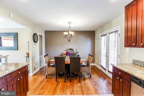 6918 Elbrook Rd, Lanham, MD 20706 photo 8