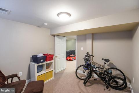 6918 Elbrook Rd, Lanham, MD 20706 photo 23