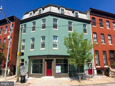 847 Park Ave, Baltimore, MD 21201 photo 1