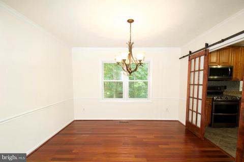 6540 Malbrook Ct, Manassas, VA 20112 photo 4