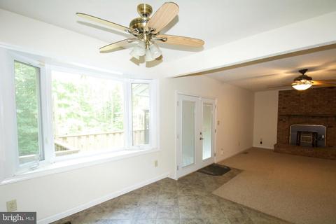6540 Malbrook Ct, Manassas, VA 20112 photo 8