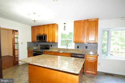 6540 Malbrook Ct, Manassas, VA 20112 photo 7