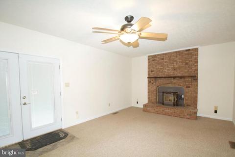 6540 Malbrook Ct, Manassas, VA 20112 photo 9