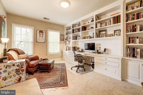 6425 Divine St, Mclean, VA 22101 photo 17
