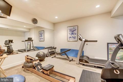 6425 Divine St, Mclean, VA 22101 photo 23