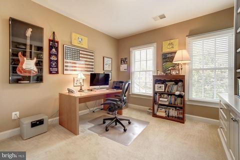 6425 Divine St, Mclean, VA 22101 photo 16