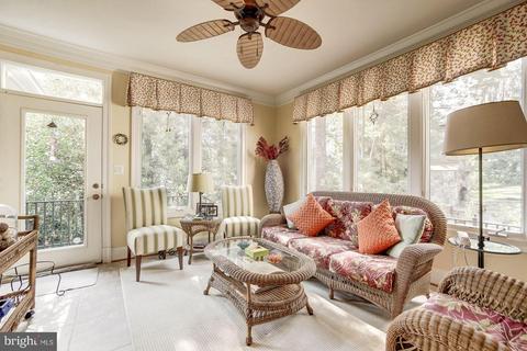 6425 Divine St, Mclean, VA 22101 photo 10