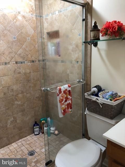 6514 Rivington Rd, Springfield, VA 22152 photo 10