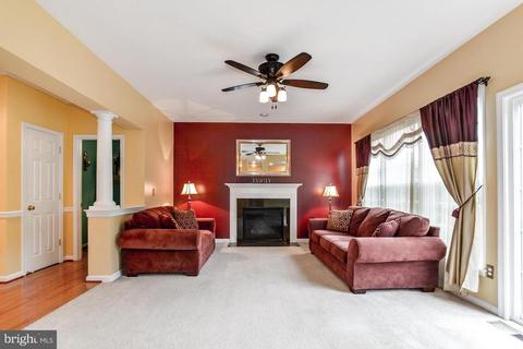 3402 Oakham Mount Dr, Triangle, VA 22172 photo 5