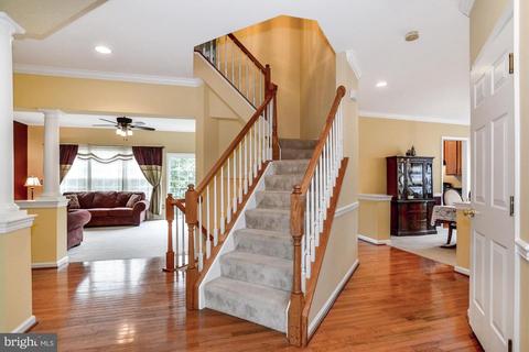 3402 Oakham Mount Dr, Triangle, VA 22172 photo 2