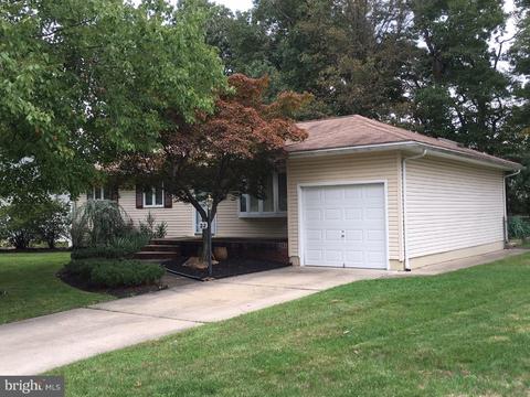 22 Shell Turn, Hamilton, NJ 08690 photo 1
