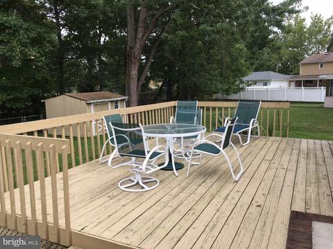 22 Shell Turn, Hamilton, NJ 08690 photo 2