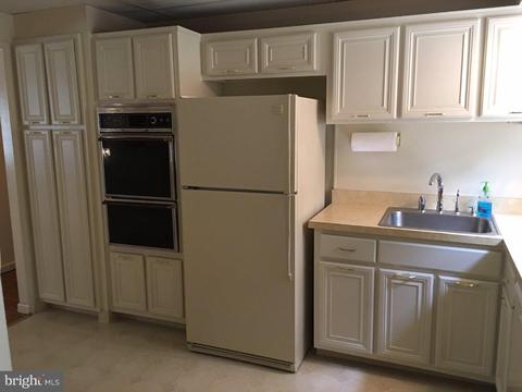 22 Shell Turn, Hamilton, NJ 08690 photo 9