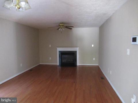2718 Cotoneaster Ct, Waldorf, MD 20601 photo 3