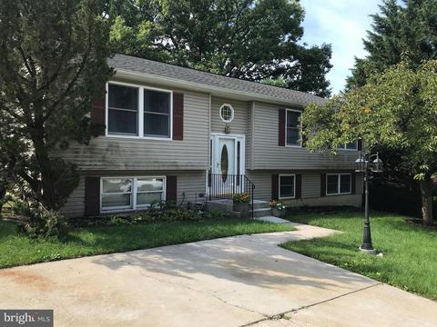 7403 Castlemoor Rd, Windsor Mill, MD 21244 photo 1