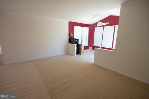 16081 Dancing Leaf Pl, Dumfries, VA 22025 photo 11