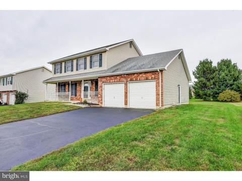 208 Mount Vernon Dr, Bear, DE 19701 photo 2