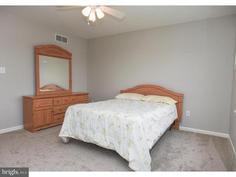 208 Mount Vernon Dr, Bear, DE 19701 photo 18