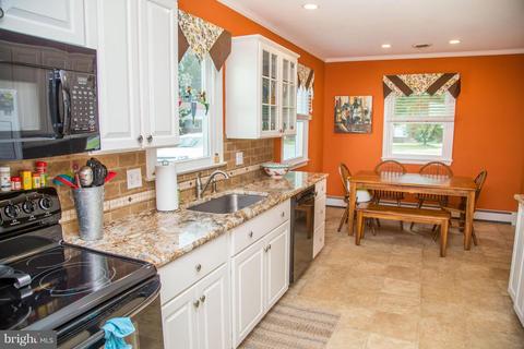 308 Cedar Dr, Salisbury, MD 21804 photo 4