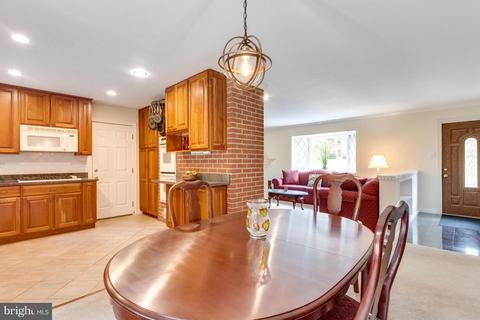 7643 Long Pine Dr, Springfield, VA 22151 photo 7