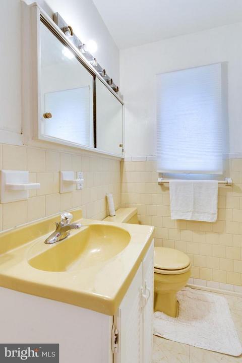 7643 Long Pine Dr, Springfield, VA 22151 photo 12