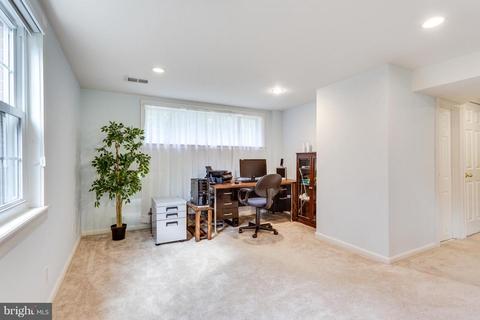 7643 Long Pine Dr, Springfield, VA 22151 photo 19