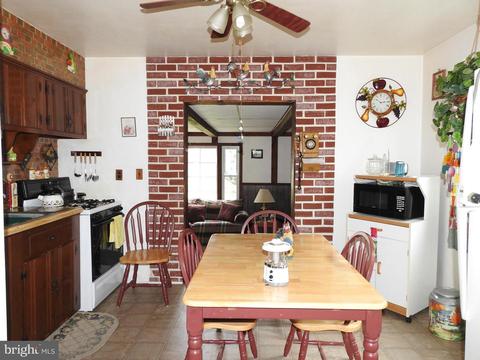 205 4th Ave, Halethorpe, MD 21227 photo 8