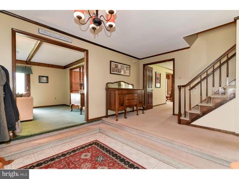 2 Dellett Dr, Shamong, NJ 08088 photo 4