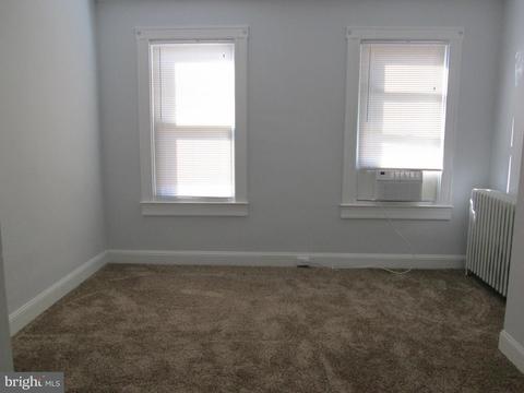 133 S Collins Ave, Baltimore, MD 21229 photo 9