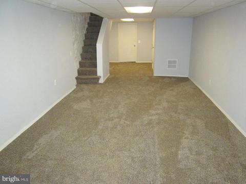 133 S Collins Ave, Baltimore, MD 21229 photo 17