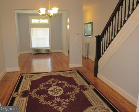 133 S Collins Ave, Baltimore, MD 21229 photo 4