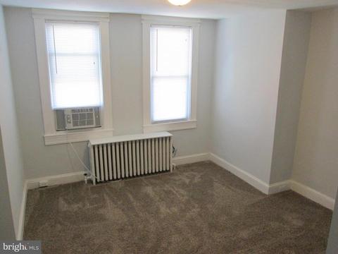 133 S Collins Ave, Baltimore, MD 21229 photo 11