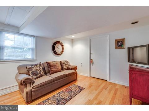 910 Cedar St, Riverton, NJ 08077 photo 10