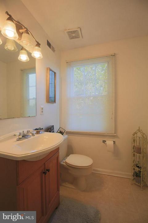 8021 Cattail Ct, Frederick, MD 21701 photo 23