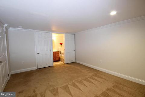 605 Lakeside Dr, Salisbury, MD 21801 photo 13