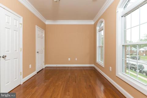 5901 Amherst Ave, Springfield, VA 22150 photo 9
