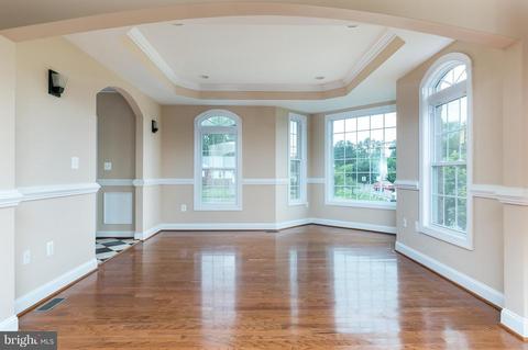 5901 Amherst Ave, Springfield, VA 22150 photo 3