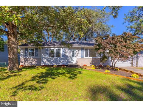 24 Penn Dr, Pine Hill, NJ 08021 photo 1