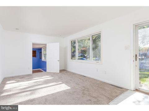 24 Penn Dr, Pine Hill, NJ 08021 photo 5