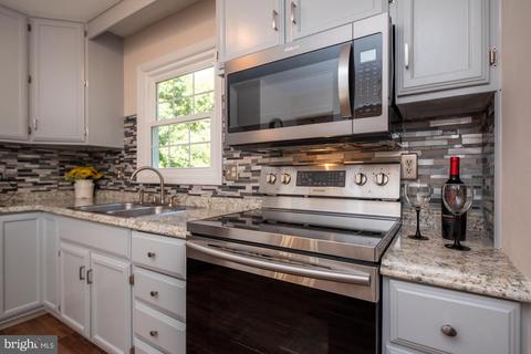 10231 Battlefield Dr, Manassas, VA 20110 photo 12