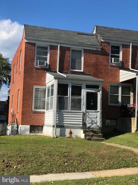 3652 Greenvale Rd, Baltimore, MD 21229 photo 1