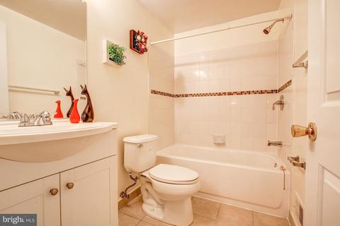 12745 Turquoise Ter, Silver Spring, MD 20904 photo 16