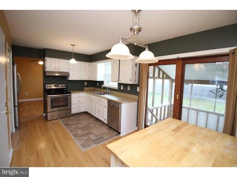 5 Westbridge Rd, Bear, DE 19701 photo 1