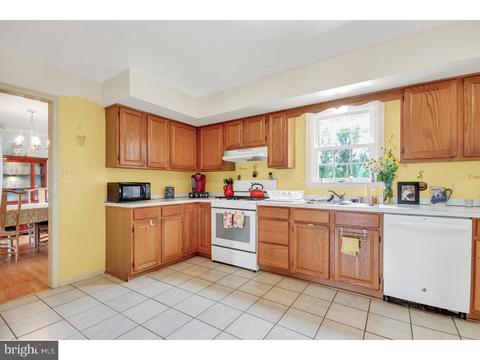 125 Michael Ln, Bear, DE 19701 photo 8