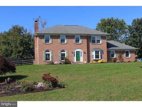 125 Michael Ln, Bear, DE 19701 photo 1