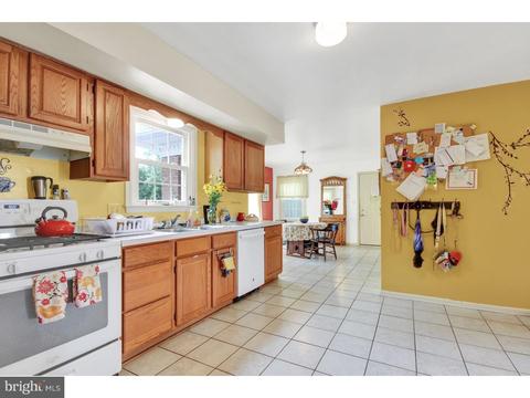 125 Michael Ln, Bear, DE 19701 photo 6
