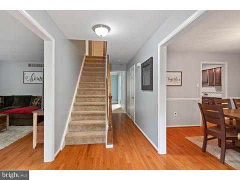 4 Creekside Dr, Shamong, NJ 08088 photo 2