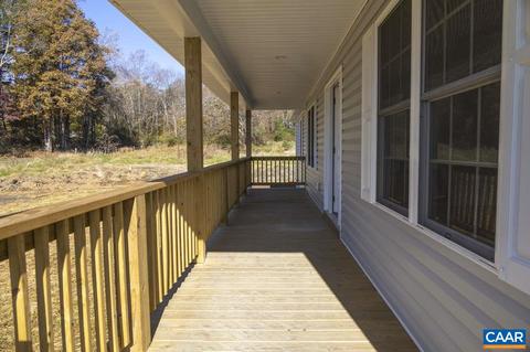 304 George James Loop Loop, Radiant, VA 22732 photo 11