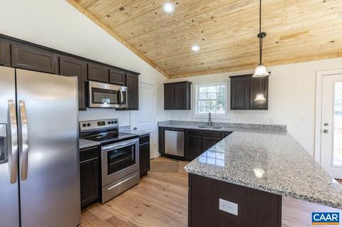 304 George James Loop Loop, Radiant, VA 22732 photo 17